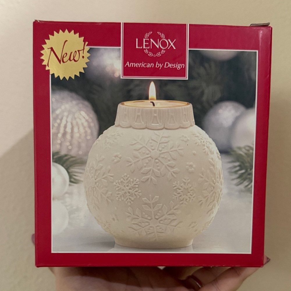 NWT Lenox Ornamental Glow Cream Snowflake Votive Candle Holder Size 4in